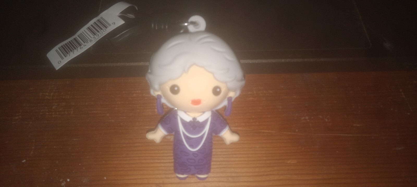 The Golden Girls Series 6 Figural Bag Clip Dorothy Purple Velvet