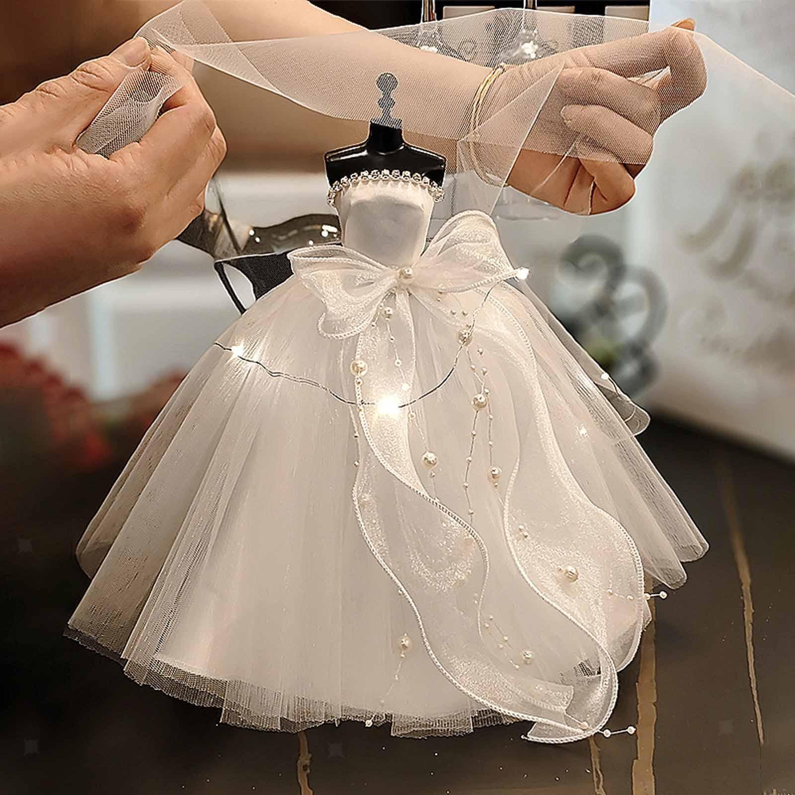 Wedding Dress Model Bridal Gown Model Elegant Present Birthday Gift for Ceremony