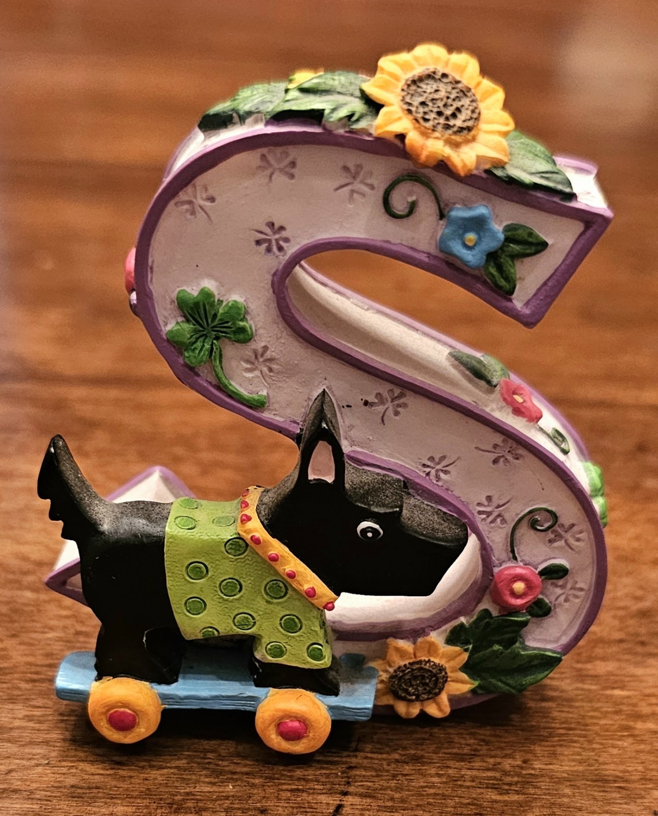 Vtg 1999 Mary Engelbreit 2.5″ Letter S Purple Resin Alphabet Dog Skateboard ME