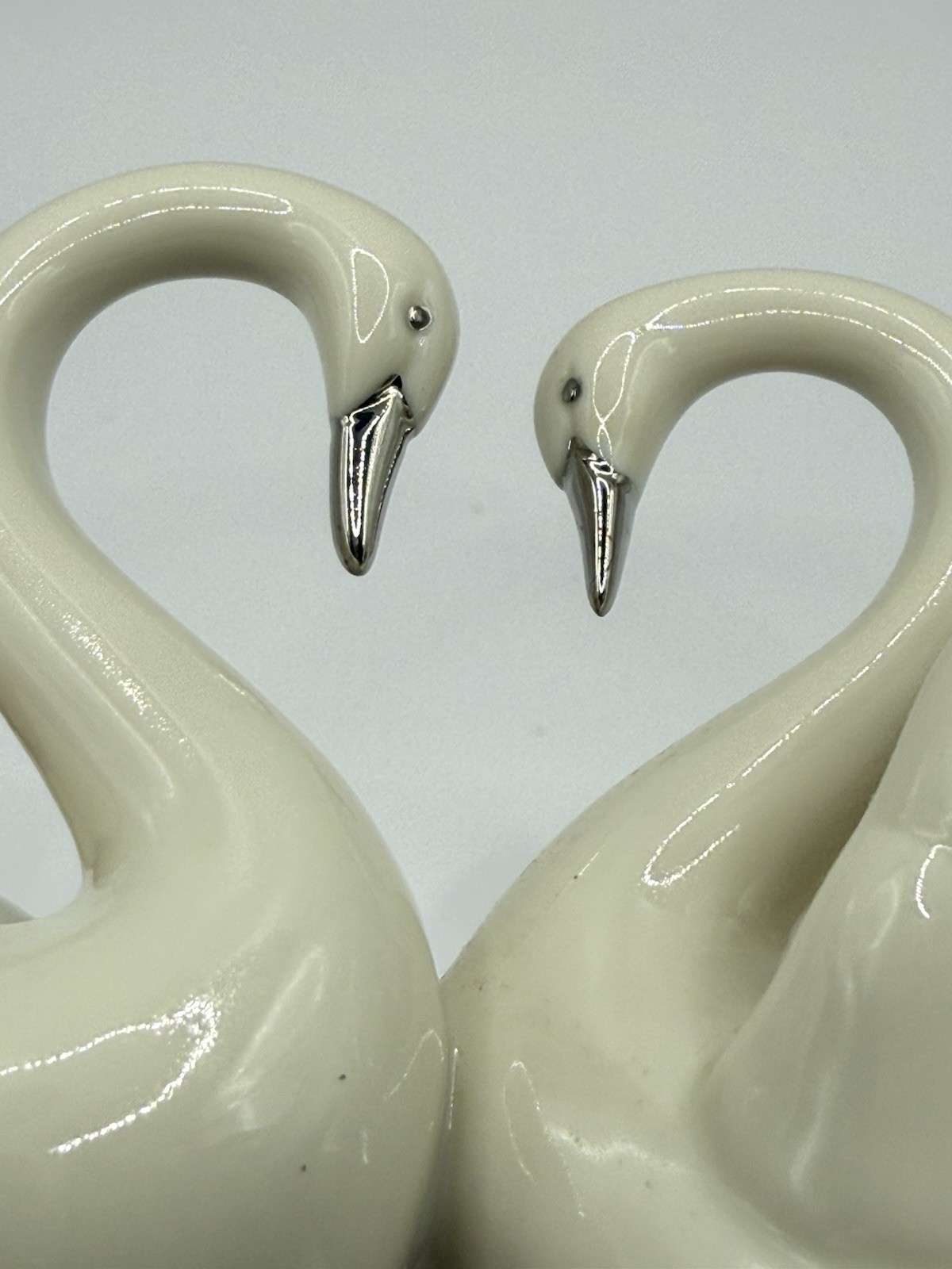 Lenox Forever Yours Swans Figurine Wedding Promises Collection Silver Trim
