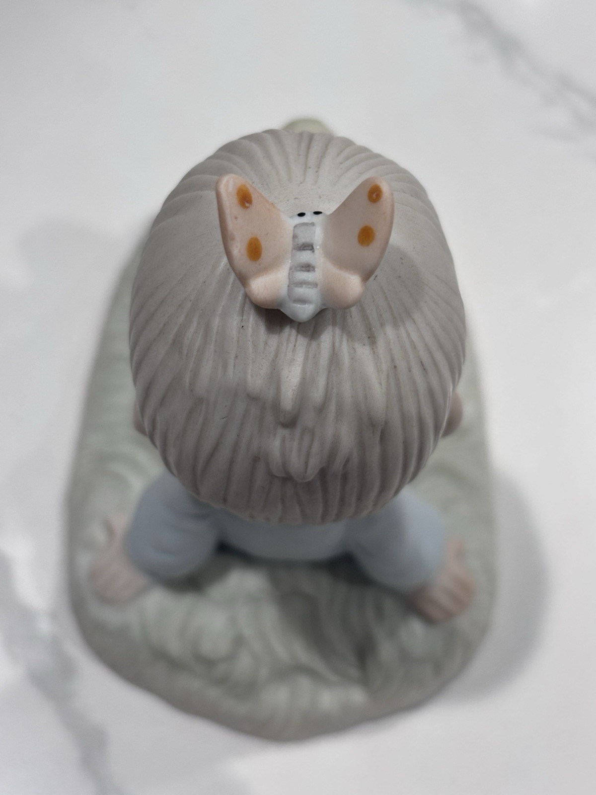 Vintage 1977 Precious Moments ‘Love Is Kind’ Jonathan & David E-1379/A No Box