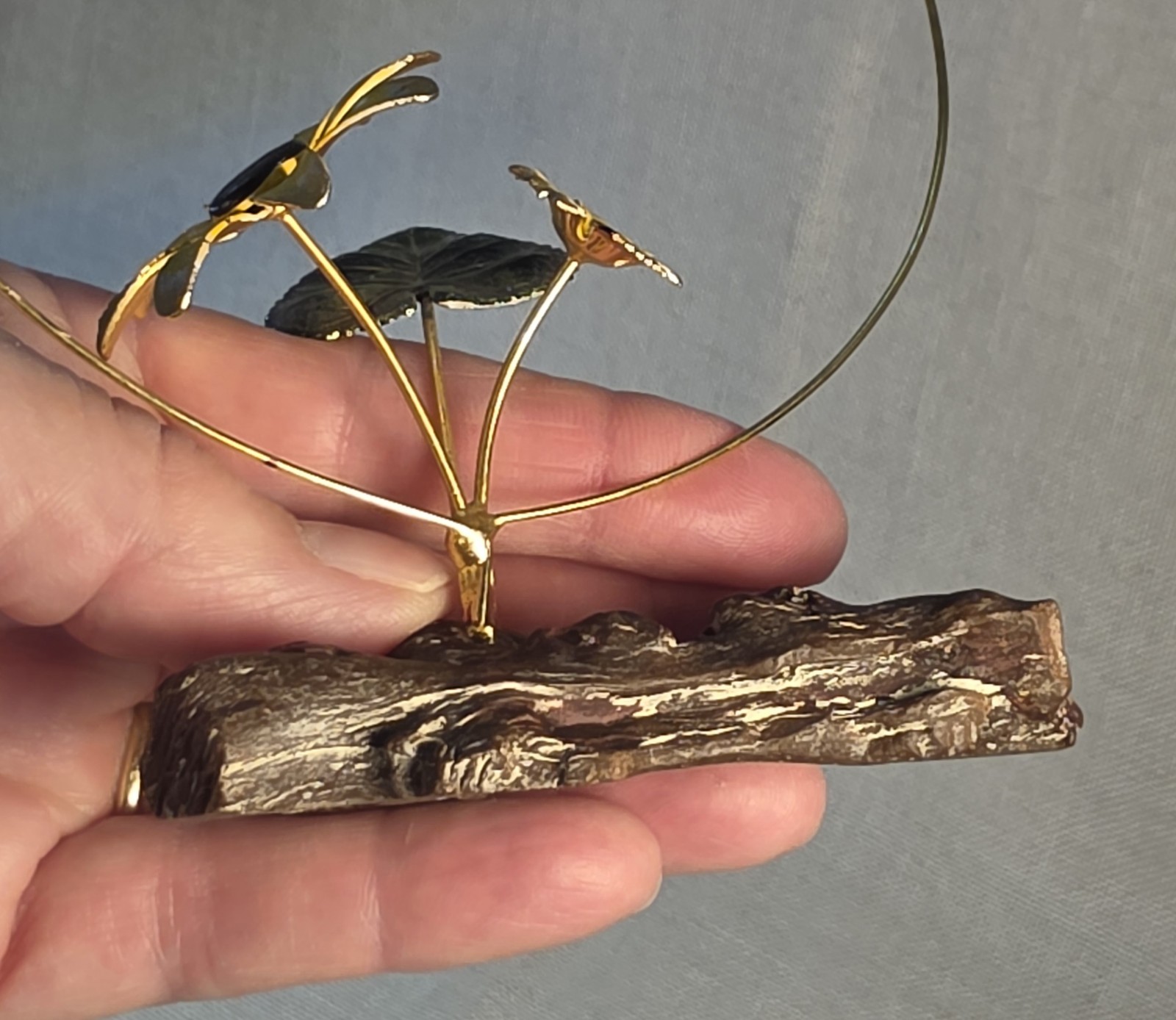 Metal Sculpture Butterflies Flowers Leaves Resin Log Base Handpainted Goldtone