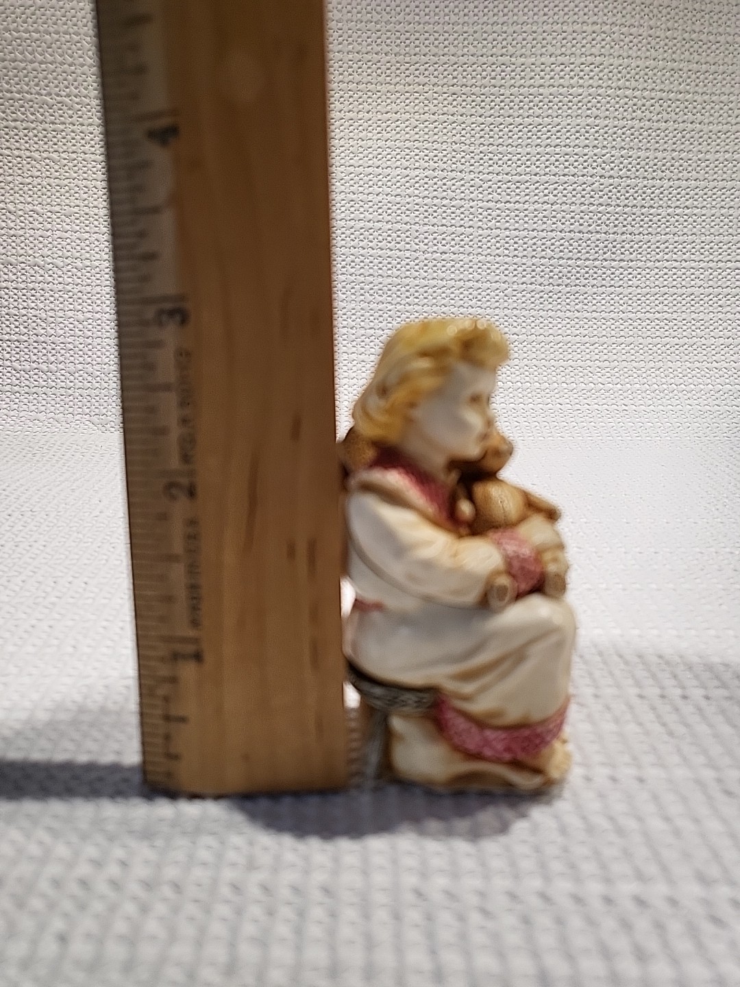 Harmony Kingdom Figurine Angelique Pastille. No Damage