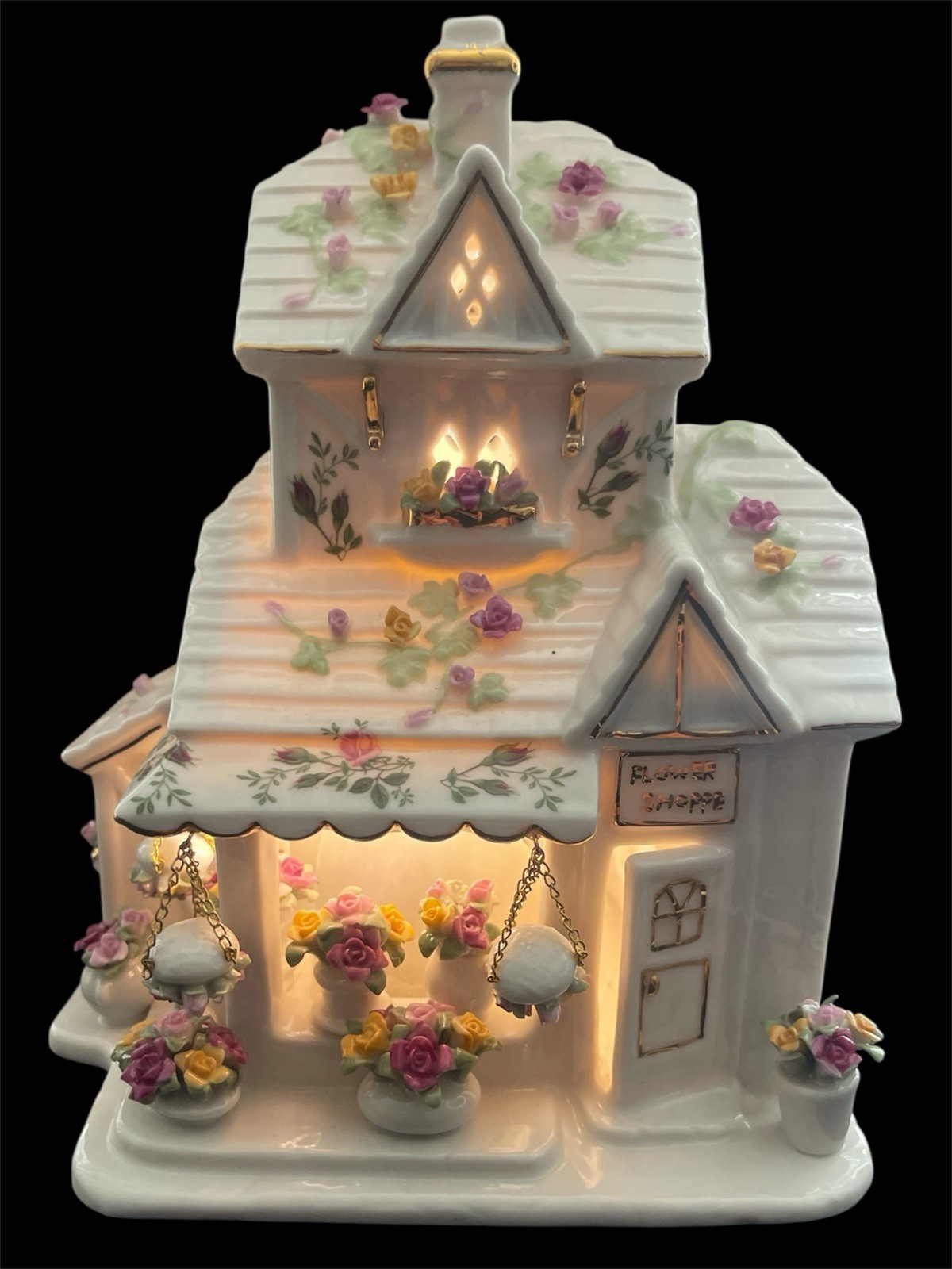 ROYAL ALBERT PORCELAIN OLD COUNTRY ROSES FLOWER SHOPPE NIGHT LIGHT FIGURINE READ