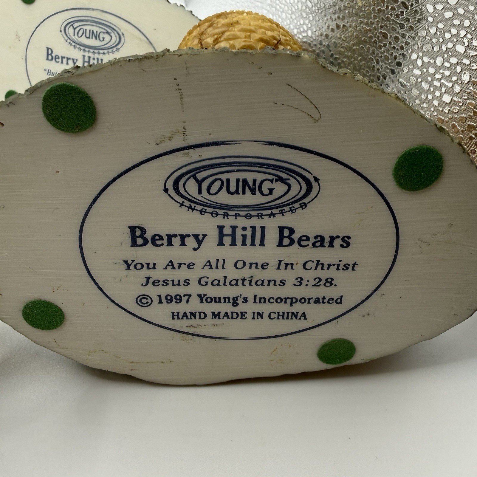 Vintage Berry Hill Bears Bench Figurine Young’s Inc Christian Decor Damaged