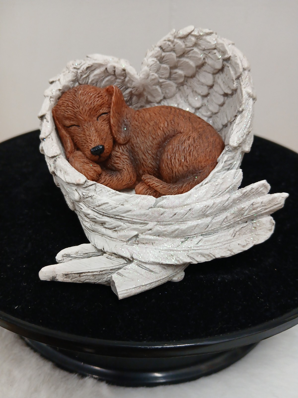The Hamilton Collection “Love Never Fur-Gets” Red Dashshund Figurine #480
