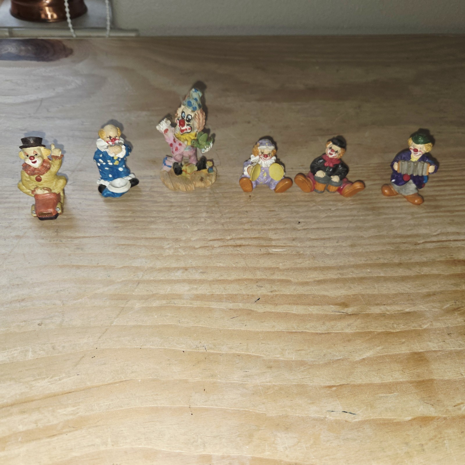 Vtg Circus Clowns Lot Of 6. 1-2 Inches Tall