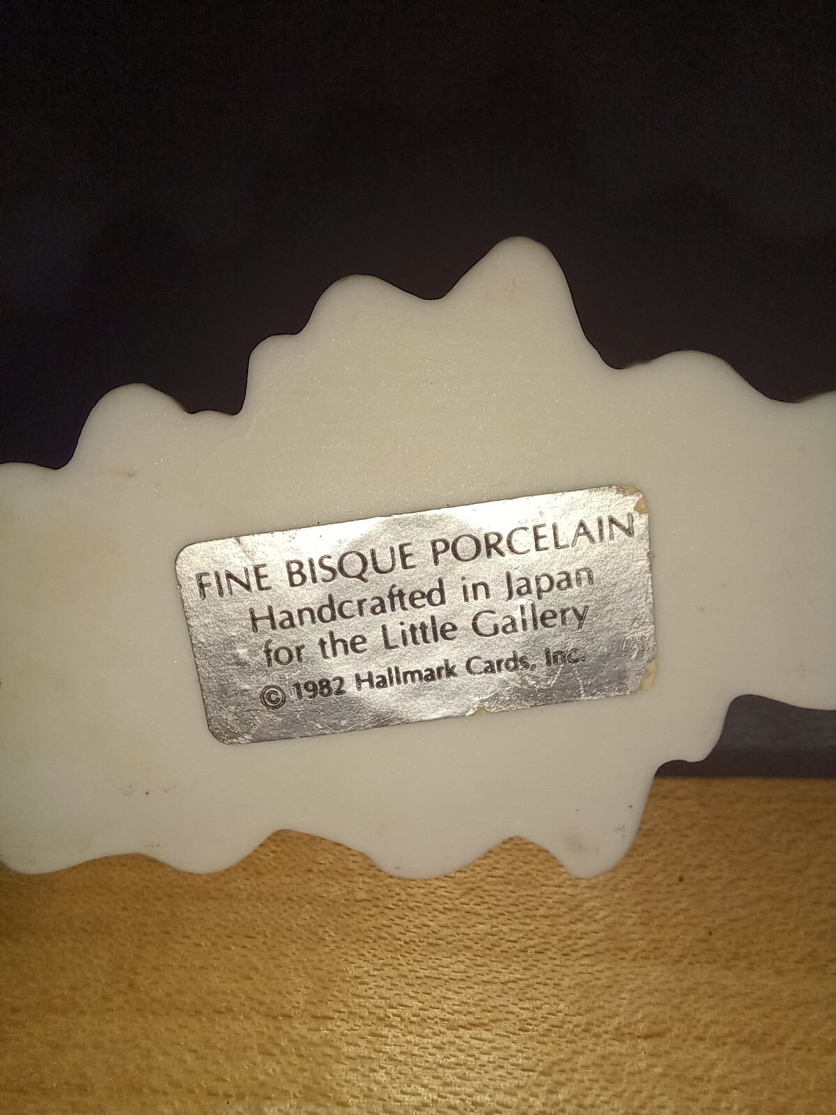 Fine White Bisque Vintage Hallmark Cards Inc. Little Gallery Hound Dog Figurine