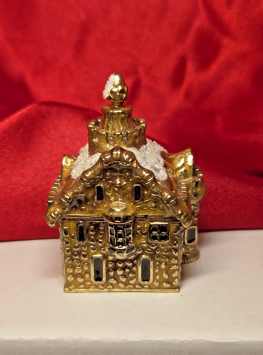 STUNNING MONET 2008 Miniature Porcelain Hinged Church Keepsake Box w/Necklace
