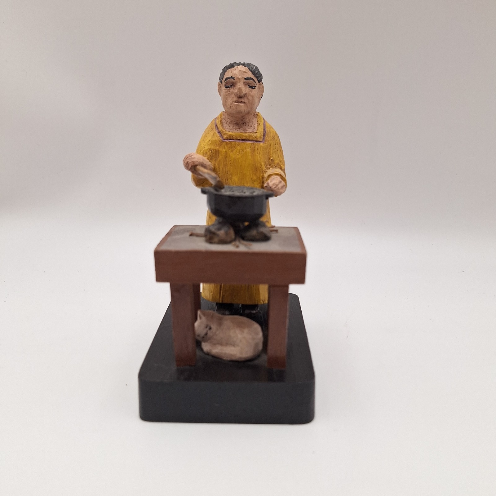 Wooden Carved Cocina Jibara Lady Cooking Figure Cat Sleeping Folk Art