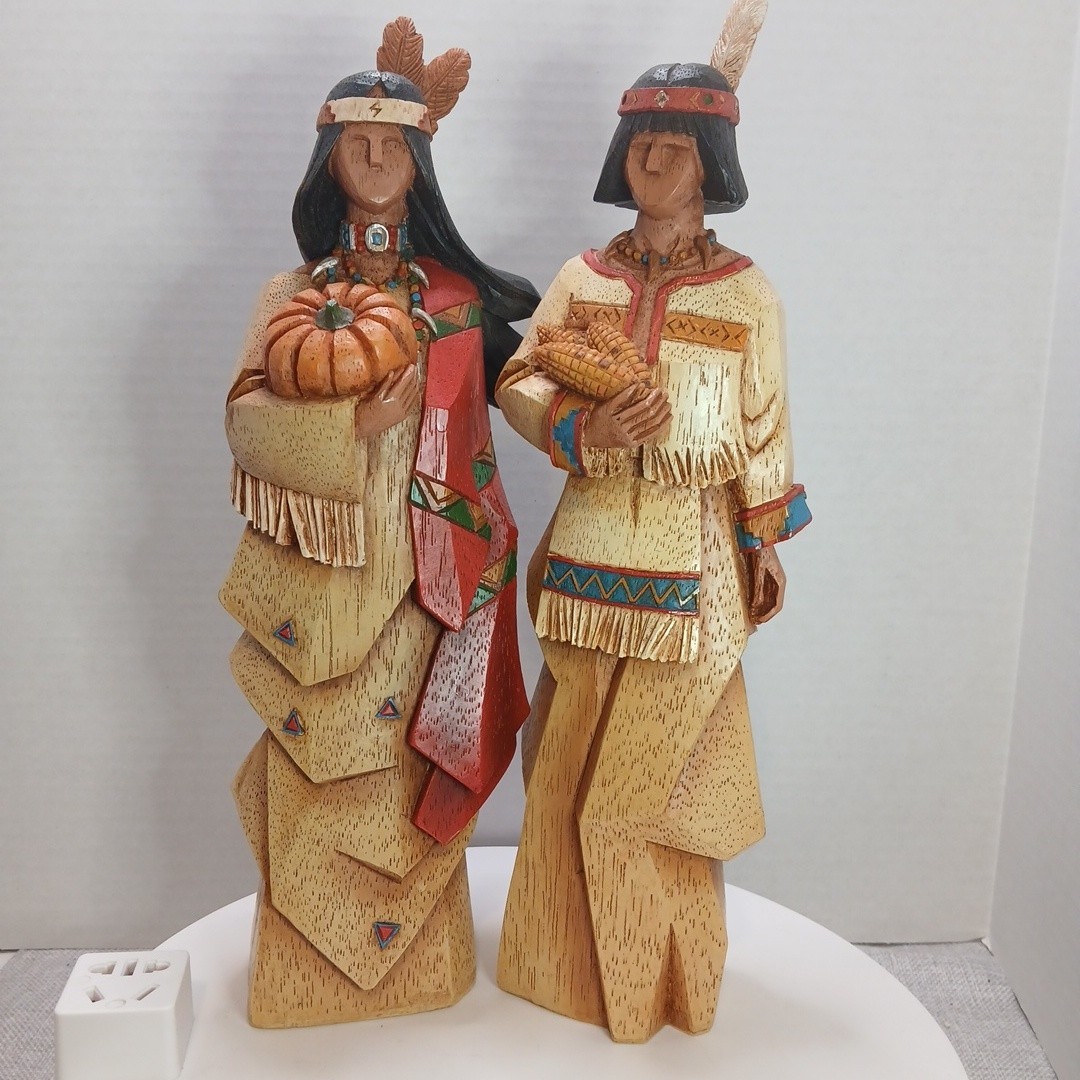 Set of 2 Pacific Rim Cubist Native American Woman & Man Resin Decor Vintage
