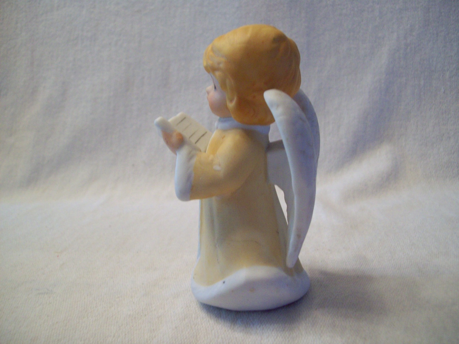 Vtg. Homco Porcelain Bisque Angle Figurine From 1980’s #5557