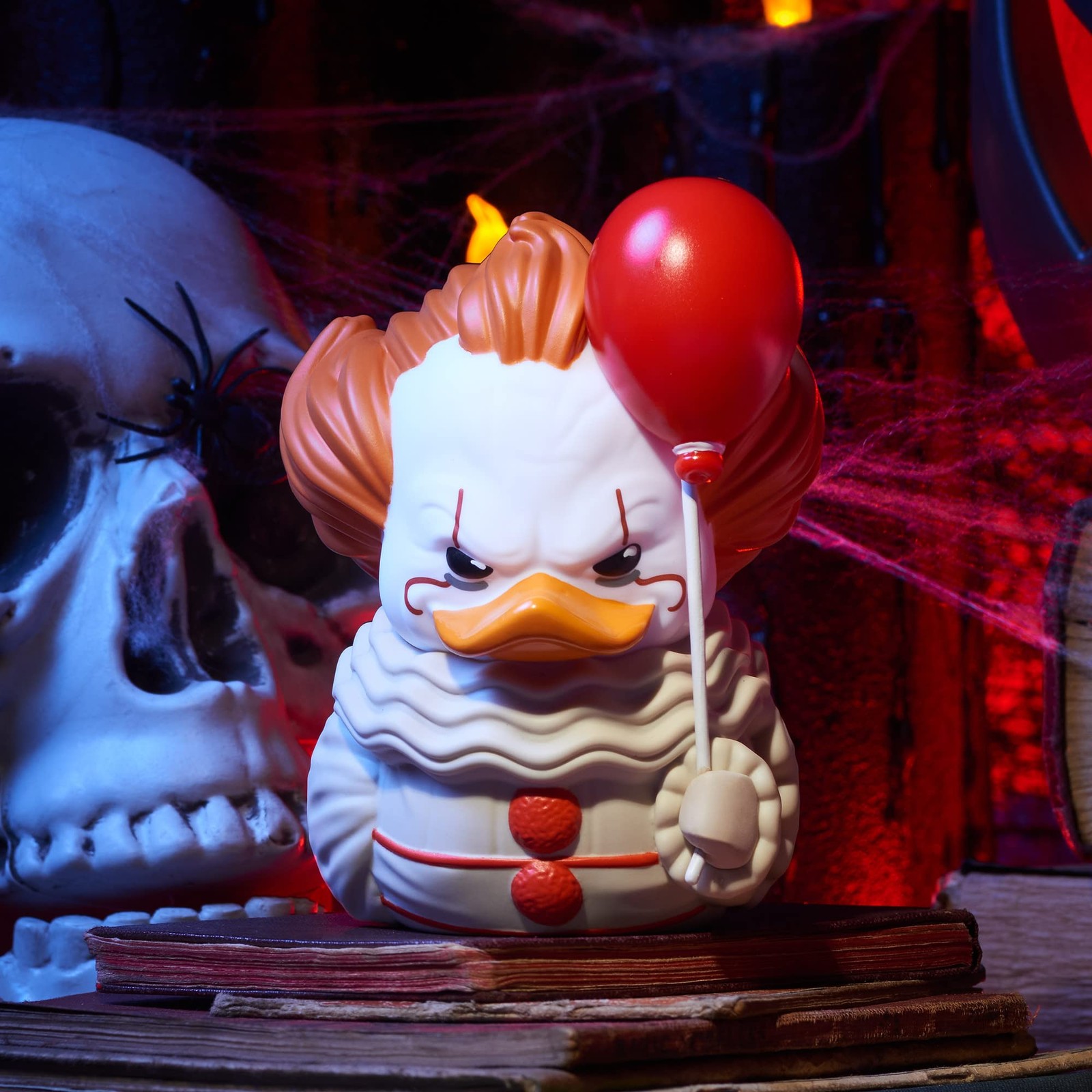 TUBBZ Boxed Edition: Horror – Pennywise Cosplaying Rubber Duck Vinyl Figure