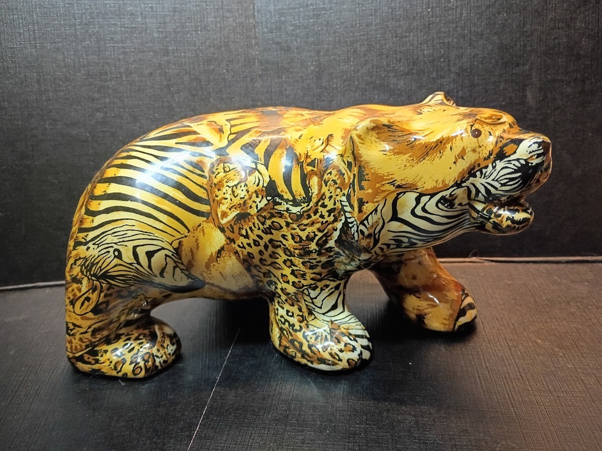 Vintage La Vie Safari Patchwork Bear Figurine Porcelain Wildlife Animal Print 9″