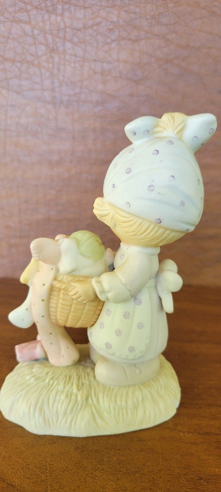 Vintage 1979 Precious Moments “Be Not Weary In Well Doing” Figurine Collectible