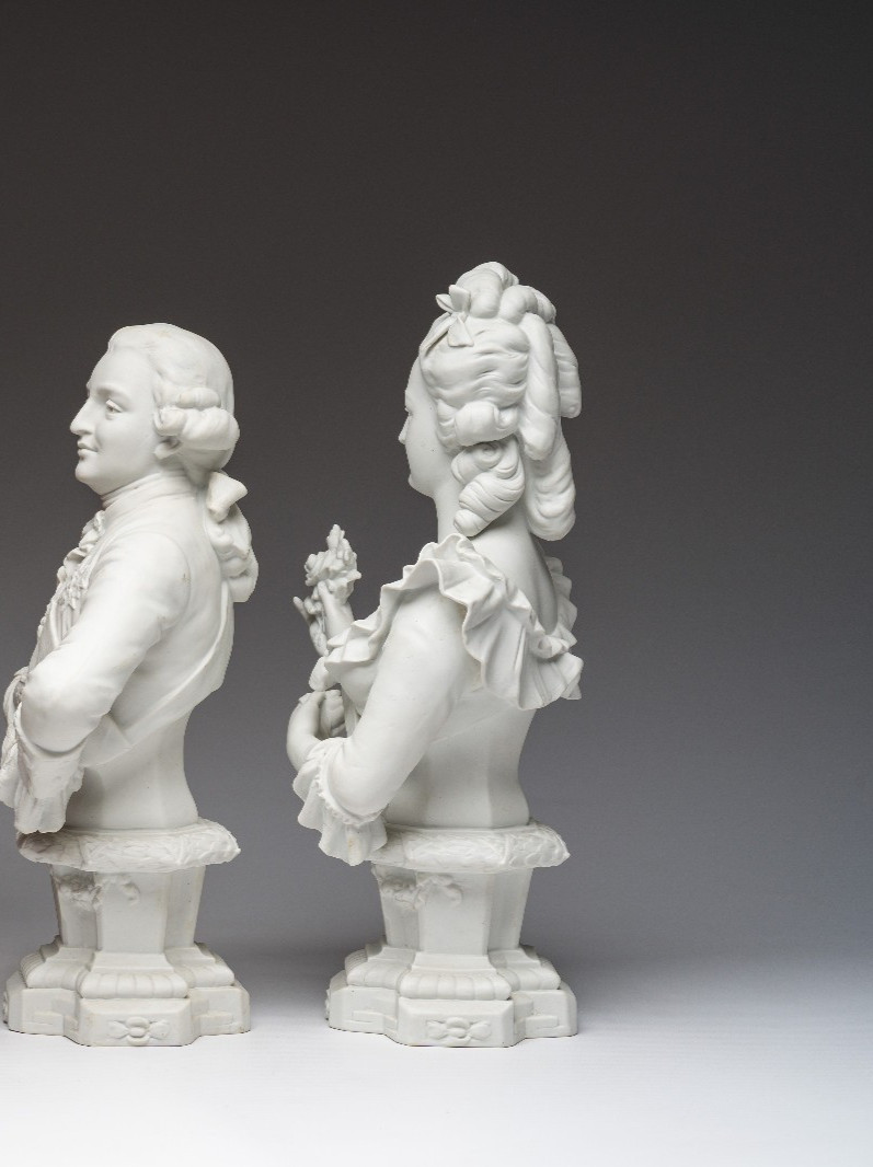 PAIR antique scheibe alsbach porcelain statue Louis XVI Marie Antoinette bust