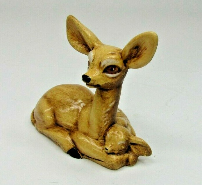 VTG Ceramic Large Ear Doe and Fawn Deer 3 3/8″ Tall 1979