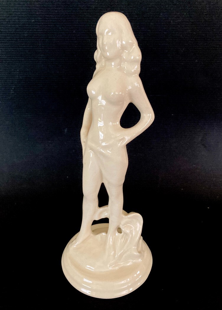 RARE Dorothy Lamour Art Deco Figurine Ceramic Cream w/ Sarong 9” Hollywood Glam