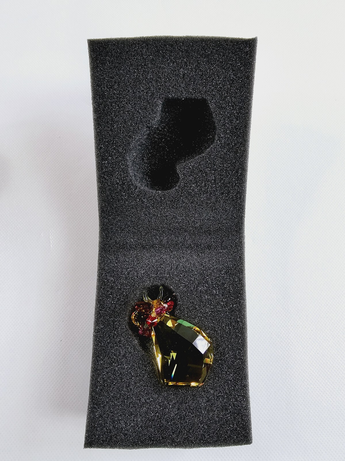 Swarovski 1093651 Lovlots Ltd Online Edition Sunshine Mo Yellow Cow 2011 w/ Box