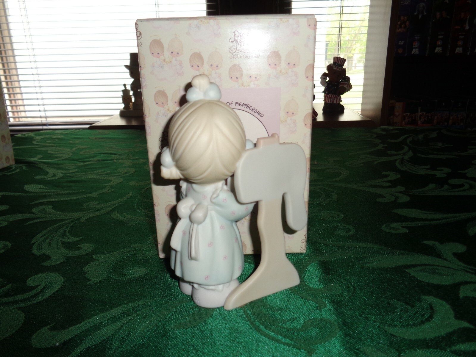 Enesco Precious Moment 1991 Symbol Of Membership Sharing Good News Together Figu