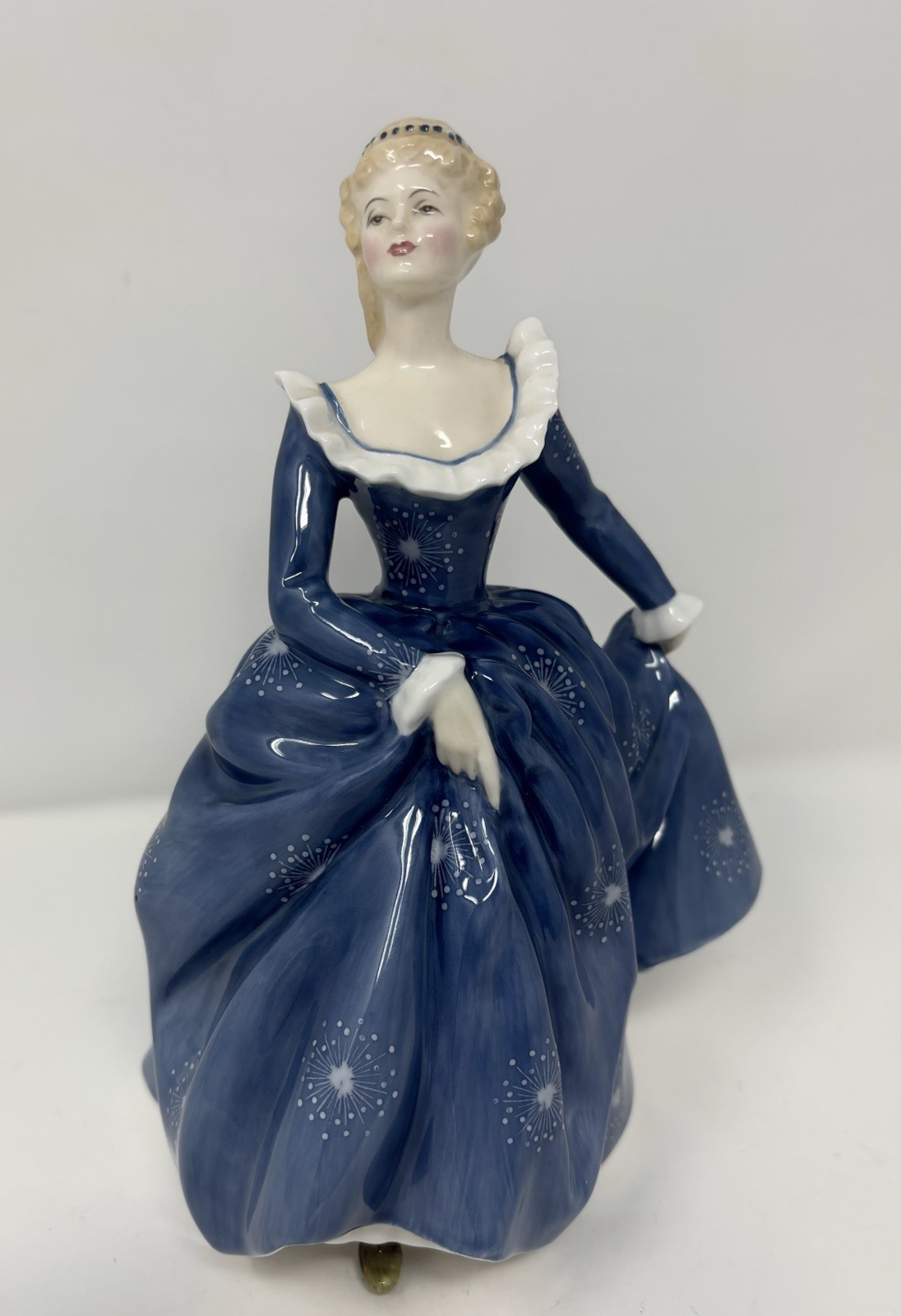 Royal Doulton Fragrance Blue Dress Lady Figurine HN2334 Bone China LTD ED 1965