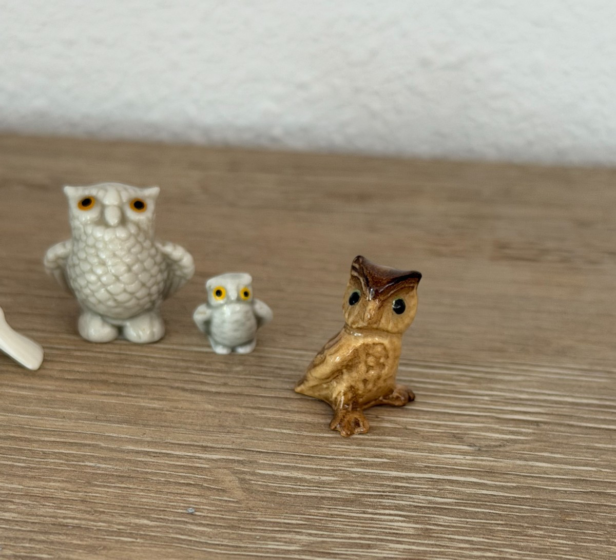 VTG Lot of 4 Miniature Owls Figurines Porcelain Bug House & Misc.