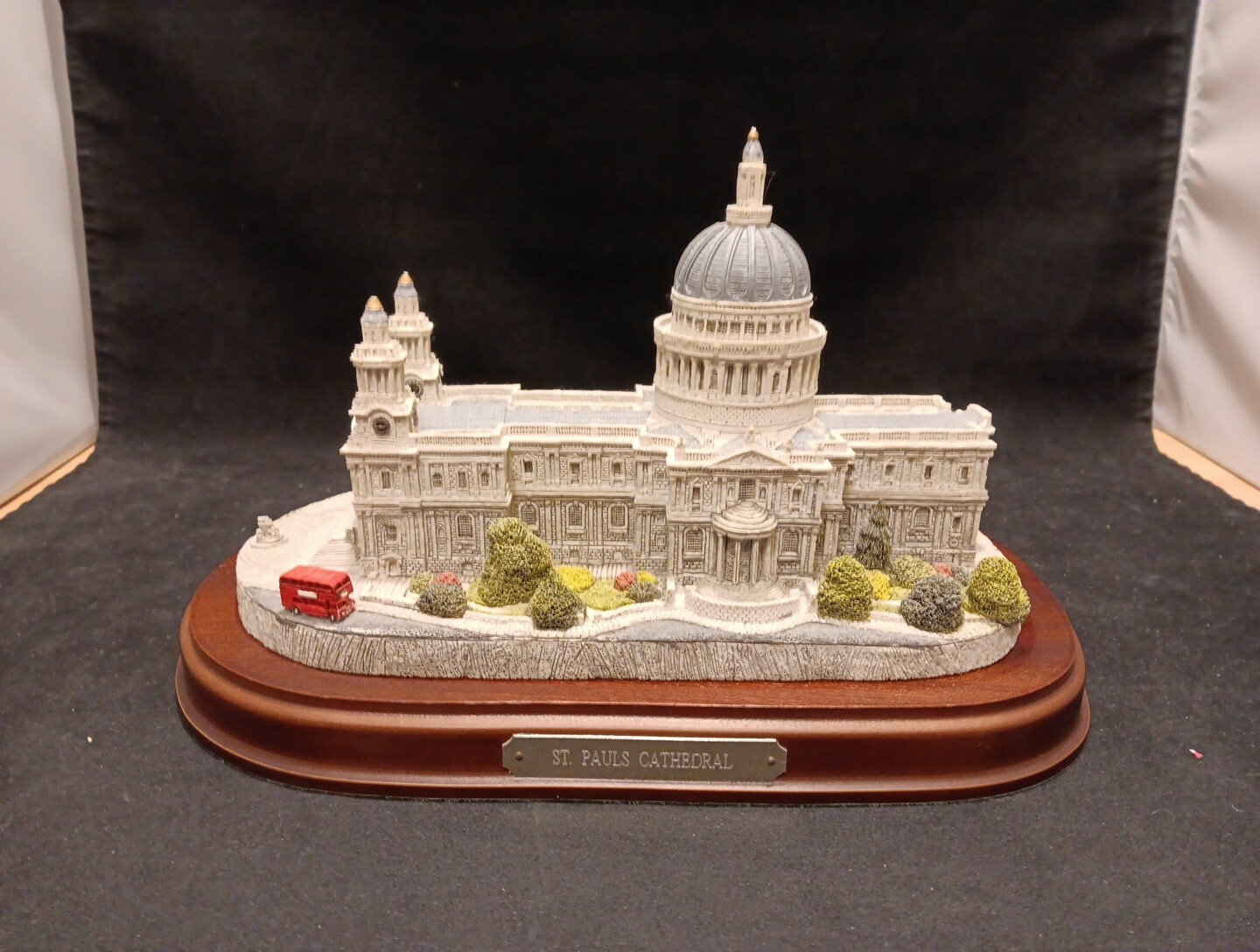 Fraser Creations British Heritage Collection St. Pauls Cathedral #134 1994