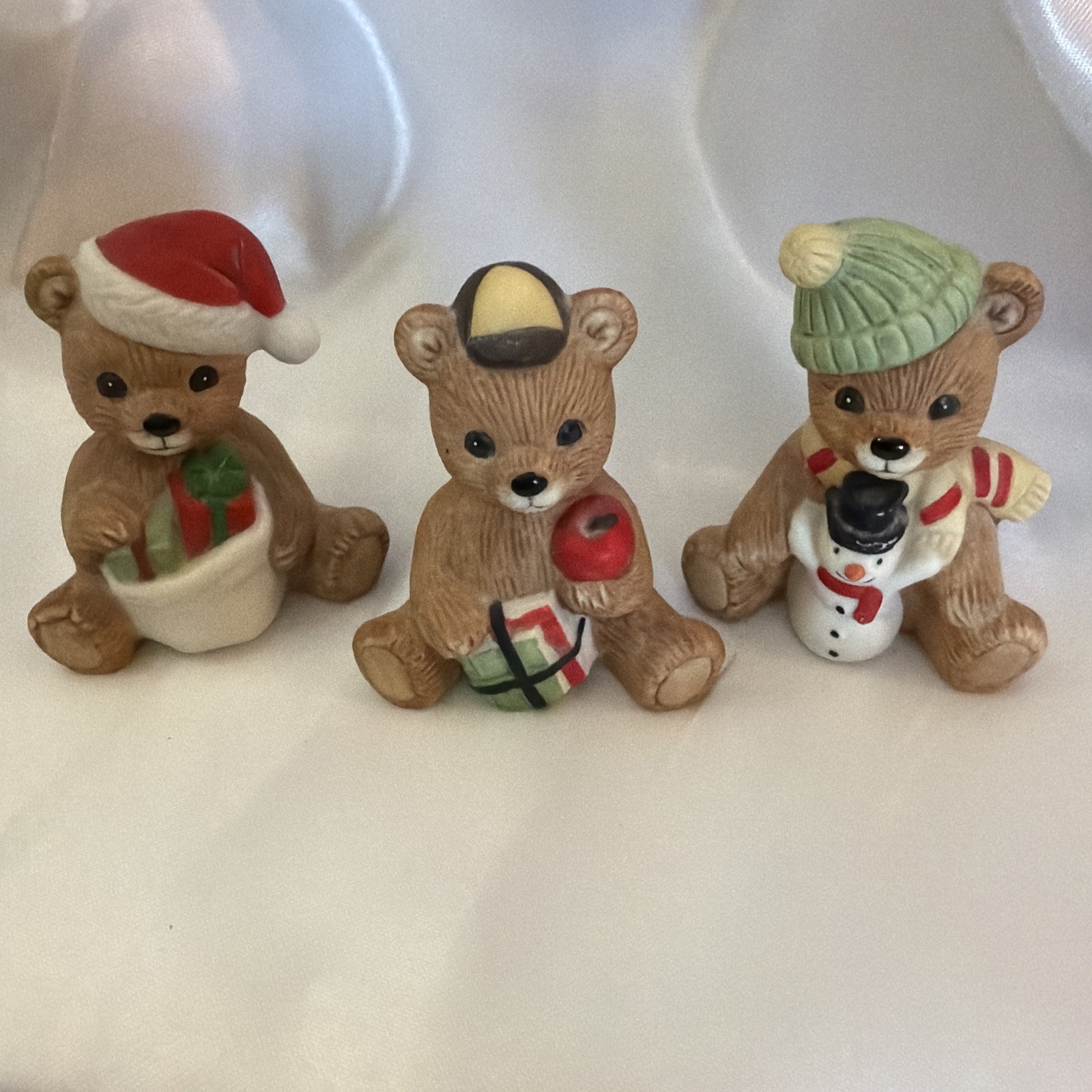 Vintage HOMCO Bear Holiday Christmas Figurines #1413 Set of 3 EUC