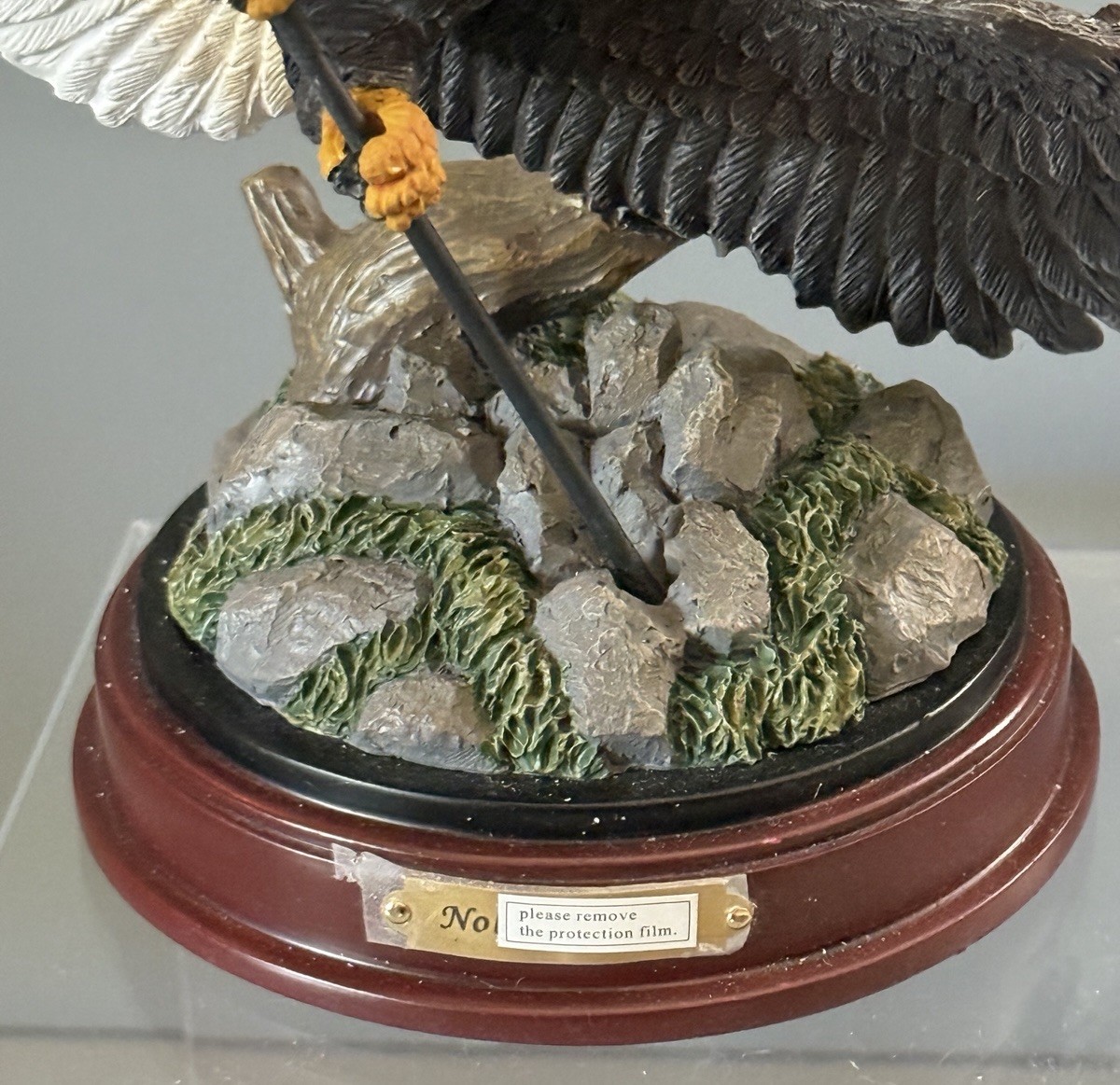 Bradford Exchange NOBLE MAJESTY EAGLE With Flag Sculpture Ted Blaylock 2016