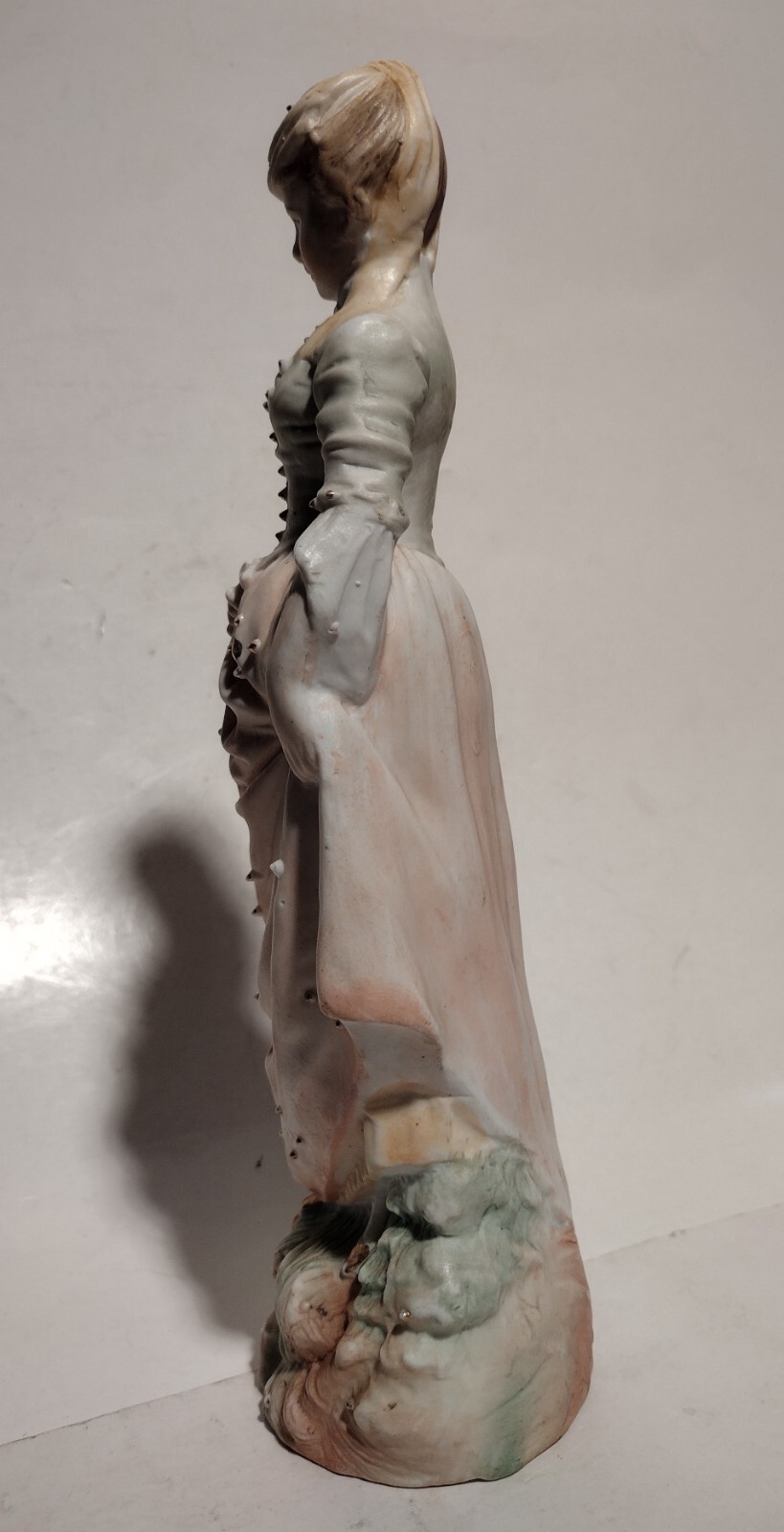 Antique Porcelain 1900-1919 Woman in Dress Figurine