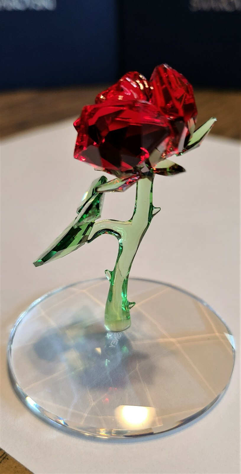 🌹Swarovski Crystal Disney Beauty & Beast Enchanted Rose Figurine, Bell Jar, NIB