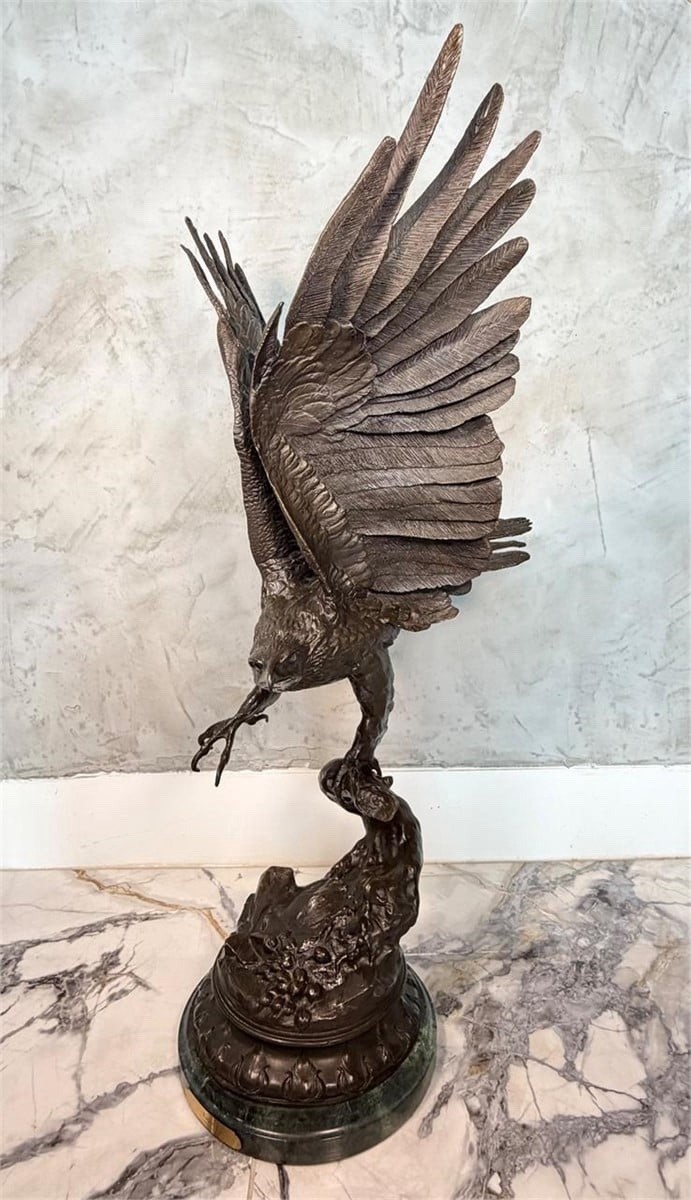 Moigniez Bronze Eagle Metal Figurine w/ Marble Base, 3D Effect, Green