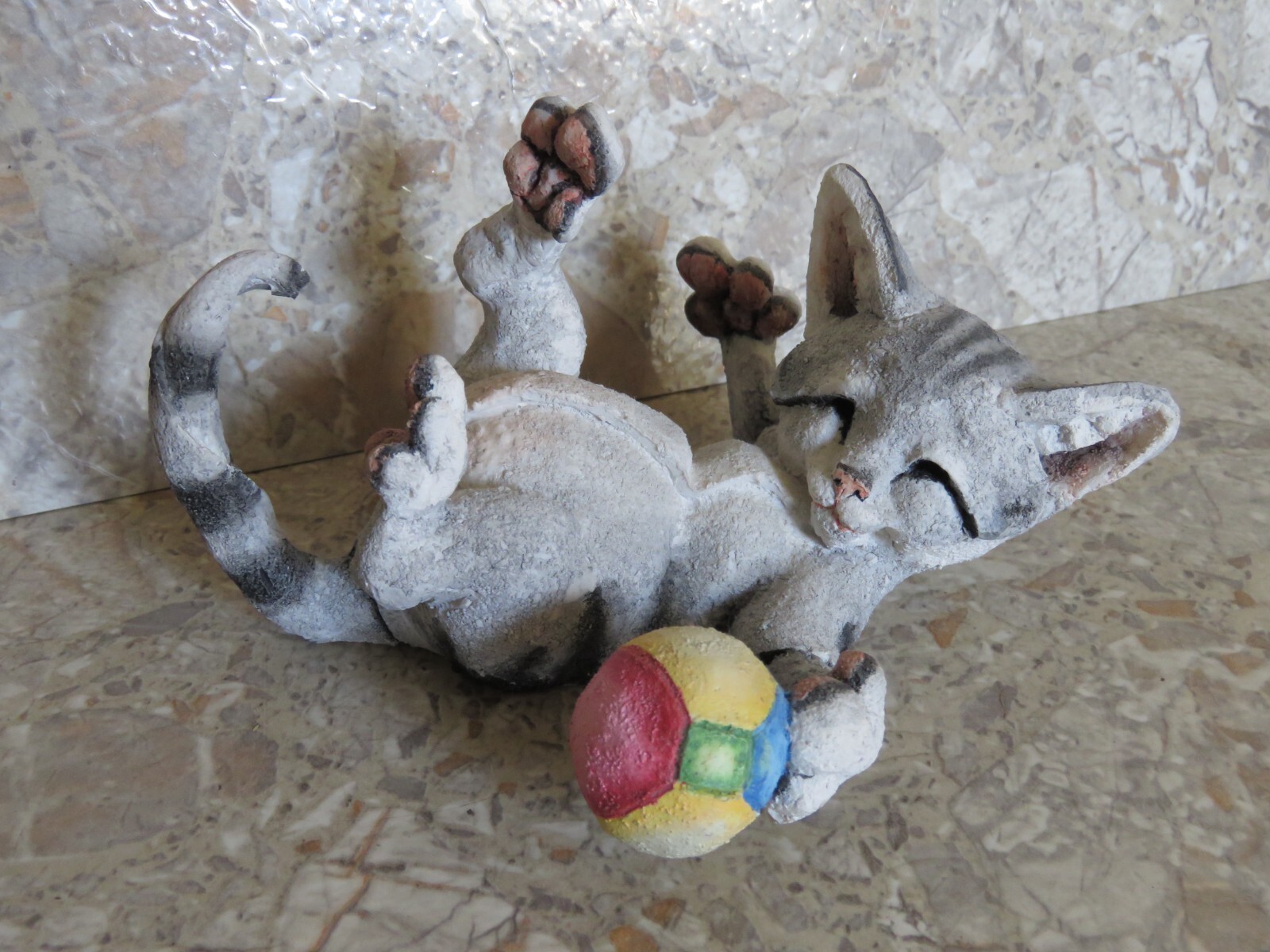 VTG A Breed Apart Country Artists Marbles Silver Tabby Cat Ball Figurine READ