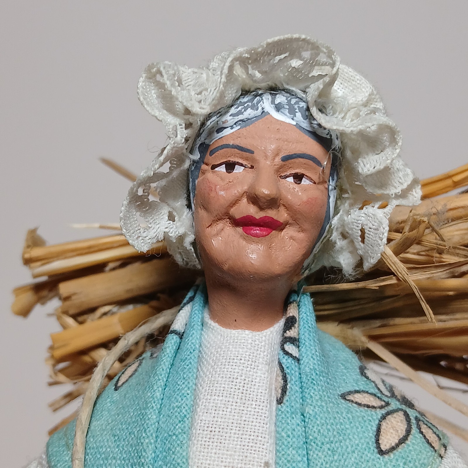 FRENCH FOLK ART DOLL- Colorful MARKET WOMAN with Straw SANTON de PROVENCE, 6″