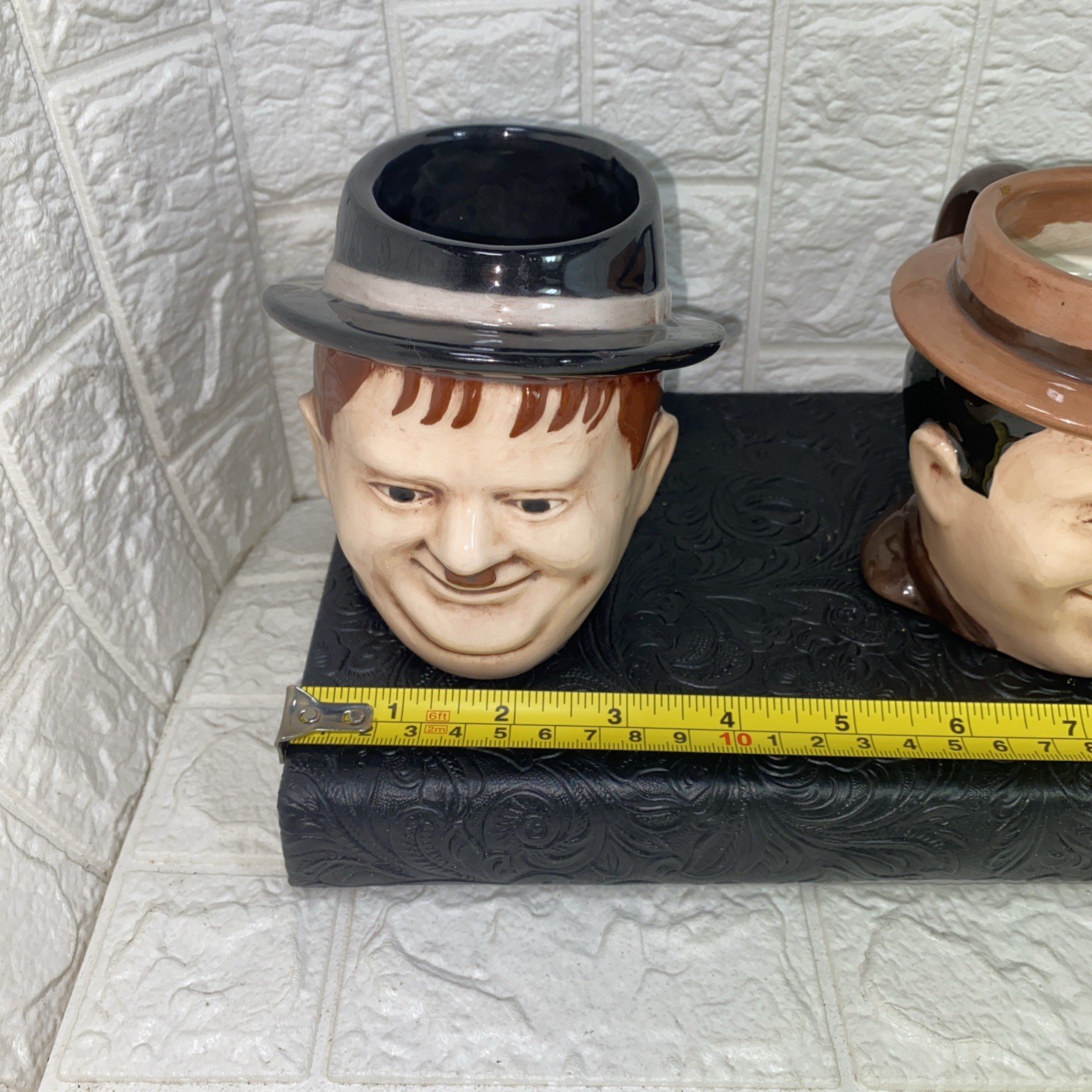 Vintage Laurel & Hardy Figural Ceramic Mugs Heads 1980 Man Cave Planter Read