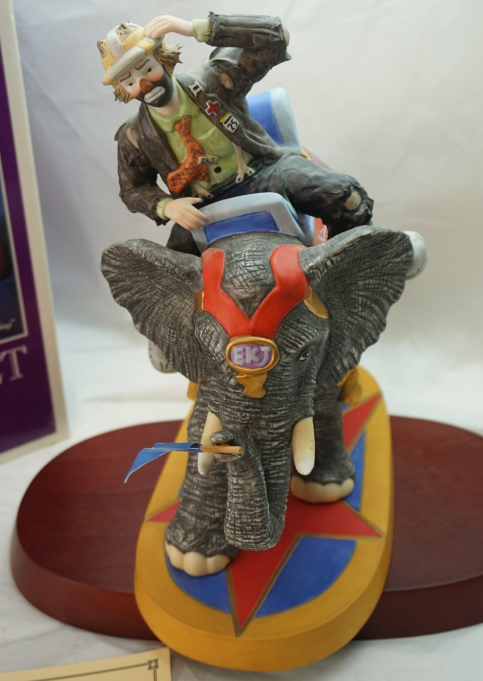 EMMETT KELLY JR FIGURINE GRAND PARADE ELEPHANT LTD ED COA 550/1500 MIB 13in TALL