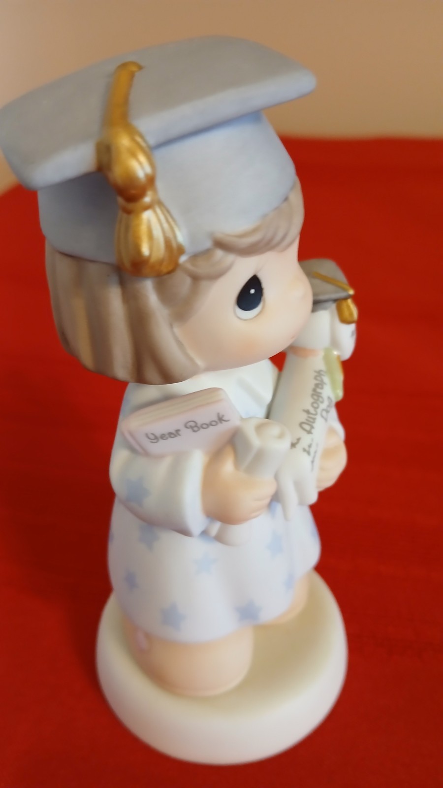 Precious Moments Figurine 101499 “You’re An All Star Graduate” 2001. NO BOX.