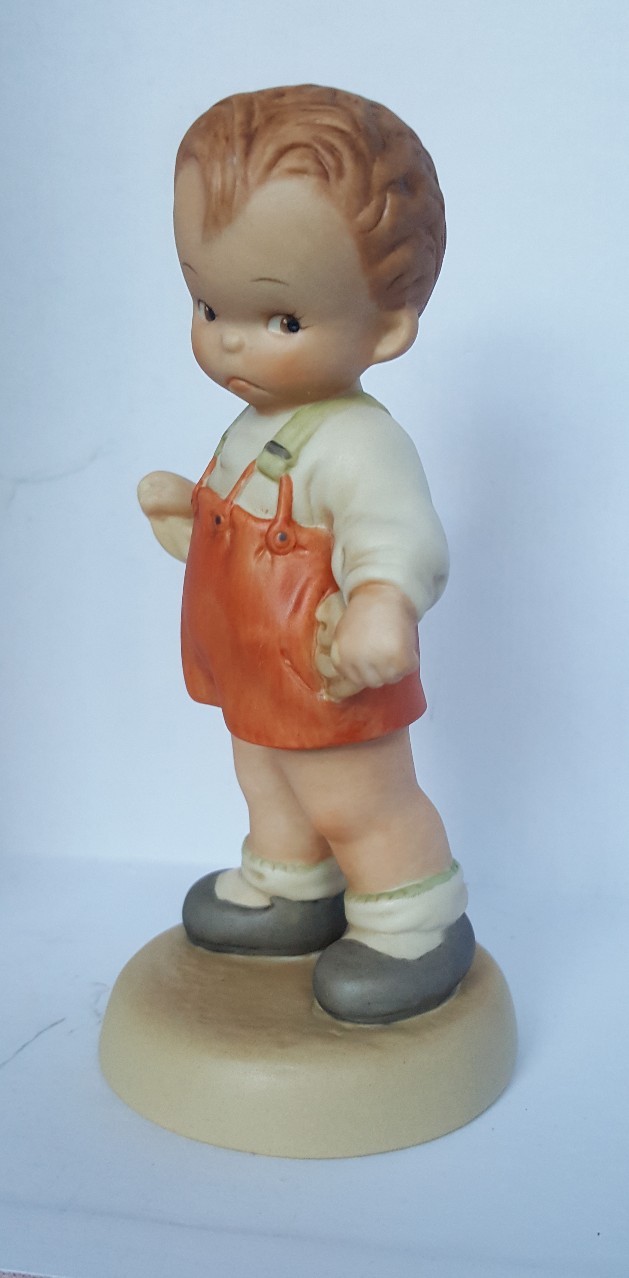 “It’s The Thought That Counts” – Memories of Yesterday by Enesco – 115029