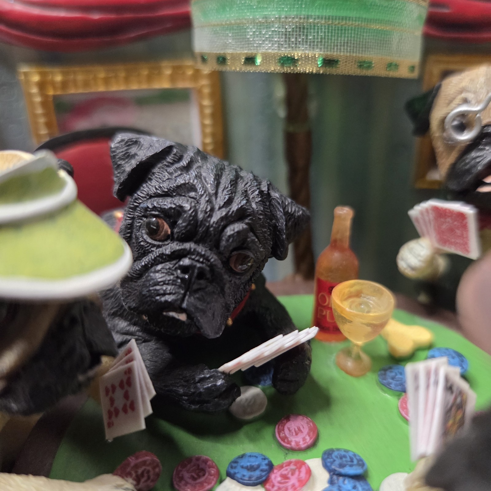 The Poker Playing Pugs Danbury Mint 2006 Retired Figurines Dogs