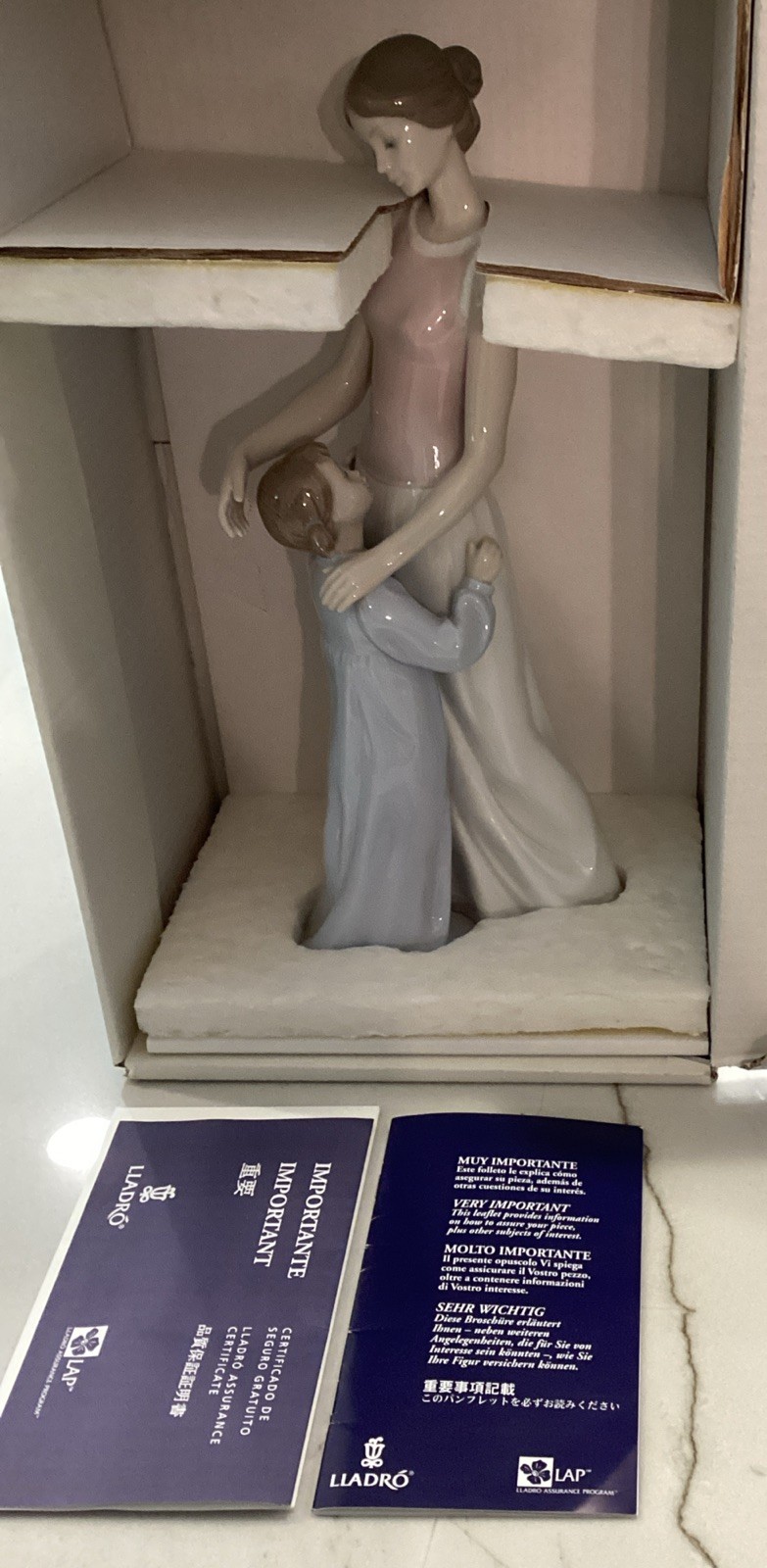 Lladro SOMEONE TO LOOK UP TO ~ Mother Daughter Figurine #6771 with Box MINT