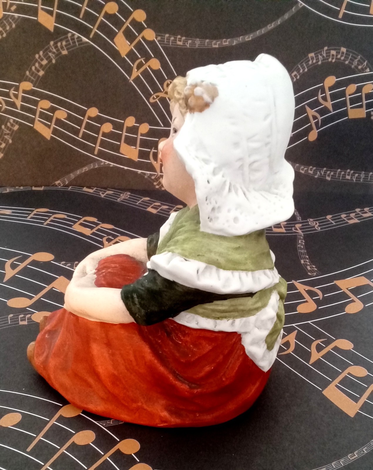 Antique Gebruder Heubach Dutch Girl Hand Painted Porcelain Figurine w Orig Mark