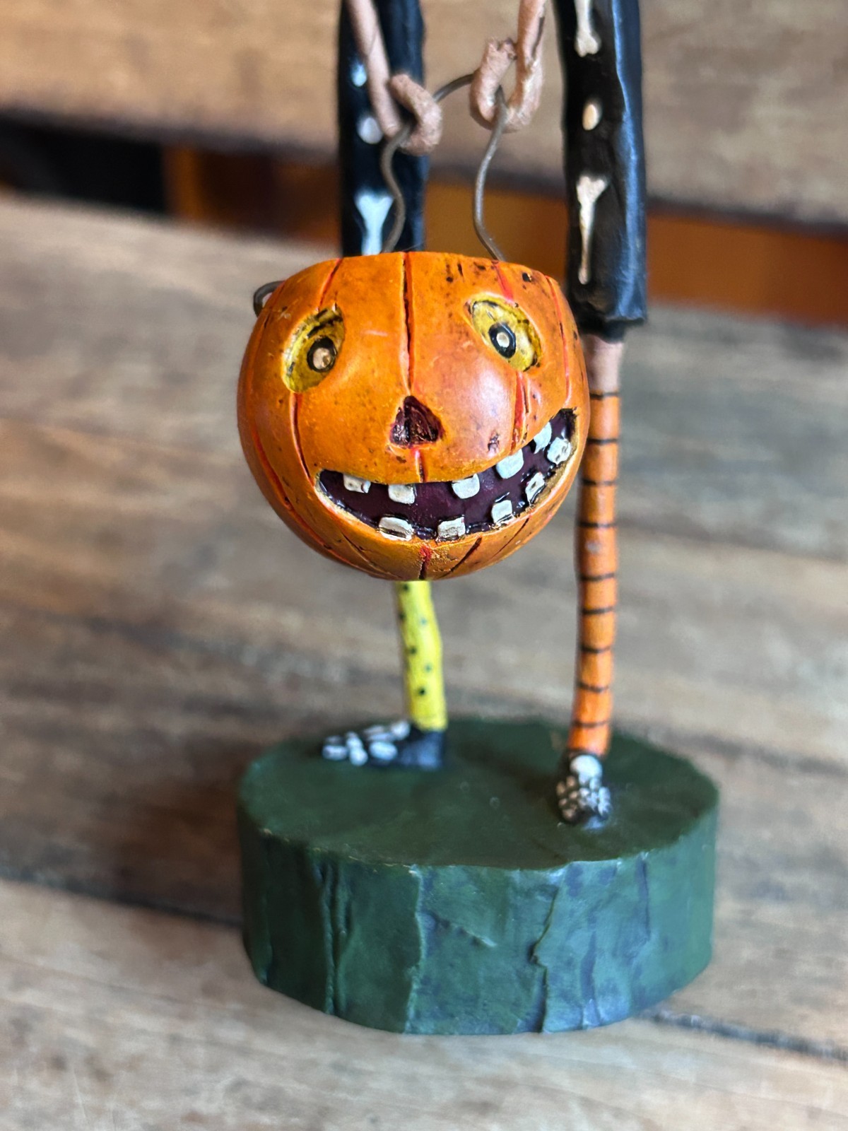 Lori Mitchell Halloween Funny Bones skeleton boy figurine 10290