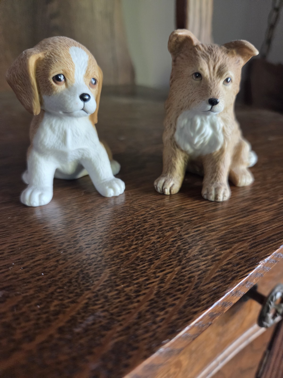 Homco Dog Figurines Beagle & Red Heeler Cattle Ceramic Puppies 8828 Vintage