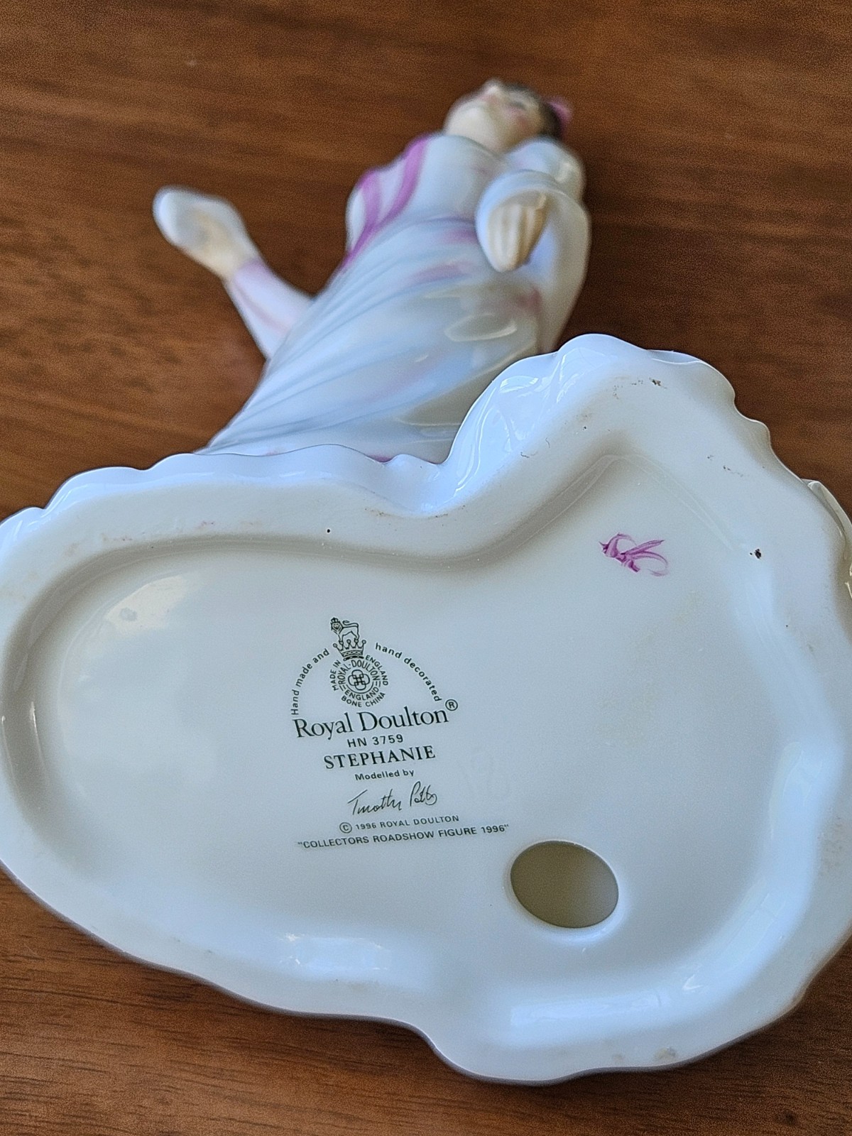VINTAGE 1996 Royal Doulton Stephanie HN3759 Collectors Roadshow Tim Potts Figure