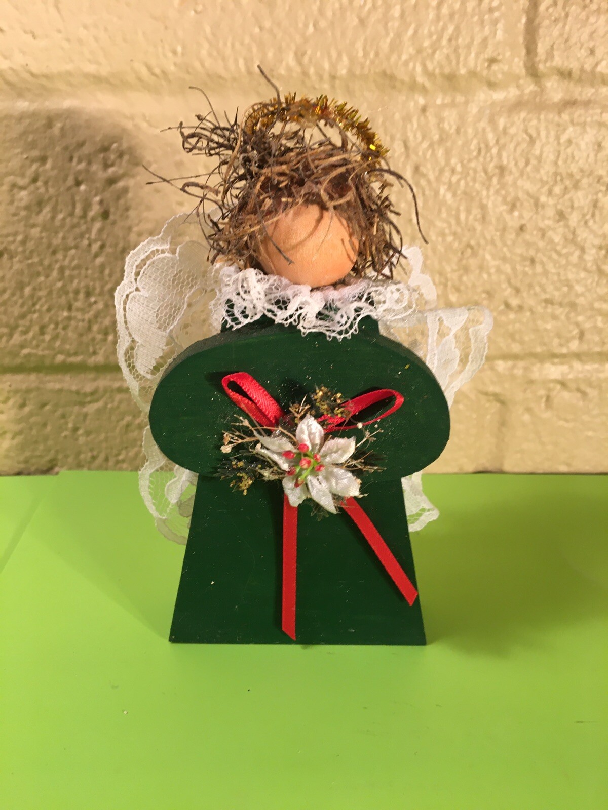 Angel Decoration – Wood Block with Lace Trim & Wings, Christmas Country Craft