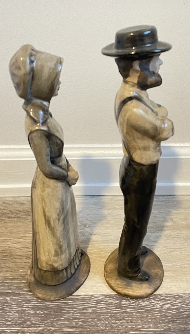 Pilgrim Amish Couple Statues Thanksgiving Fall