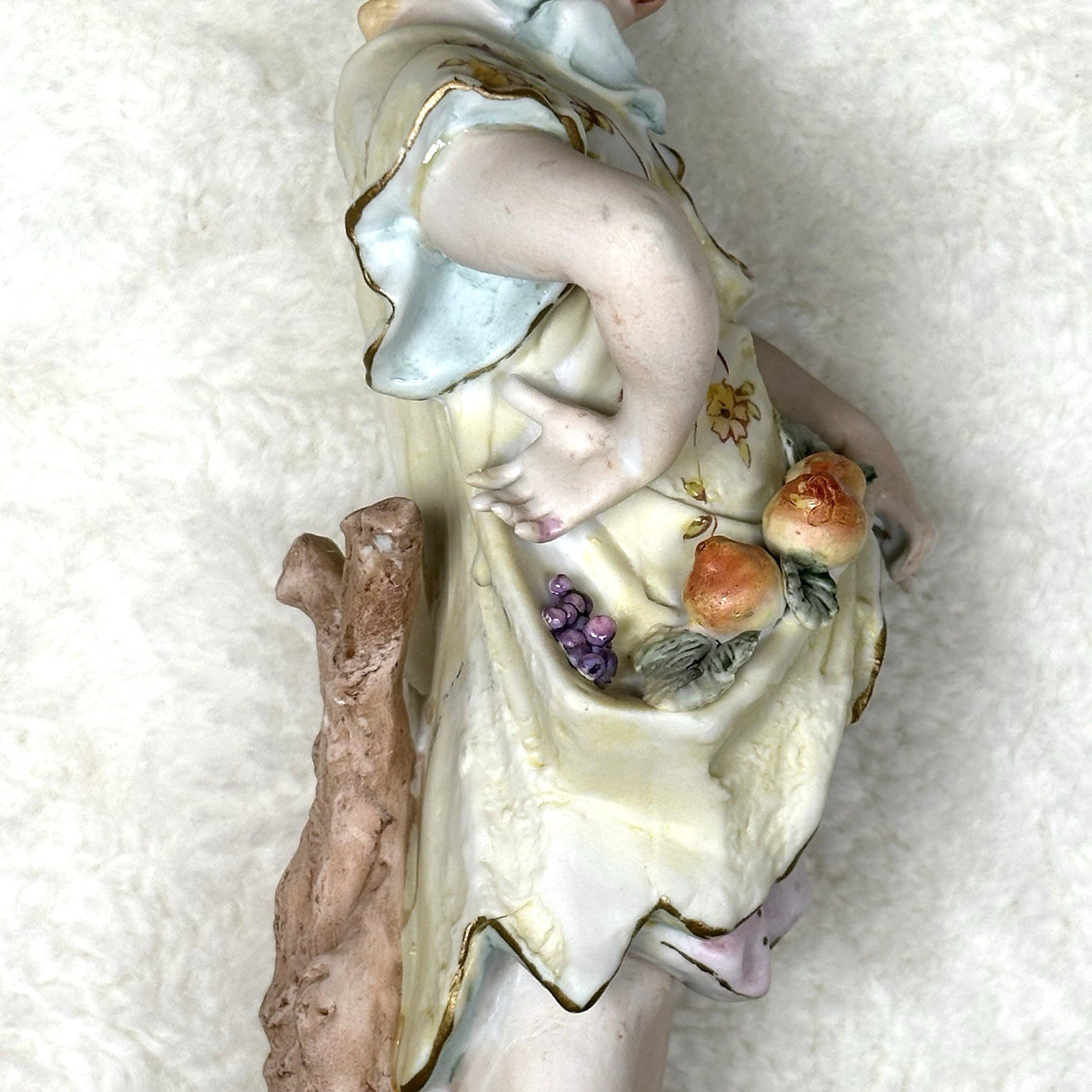 Crossed Arrows Italy Capodimonte Style Hand Painted Porcelain Girl Repair 8.5 in