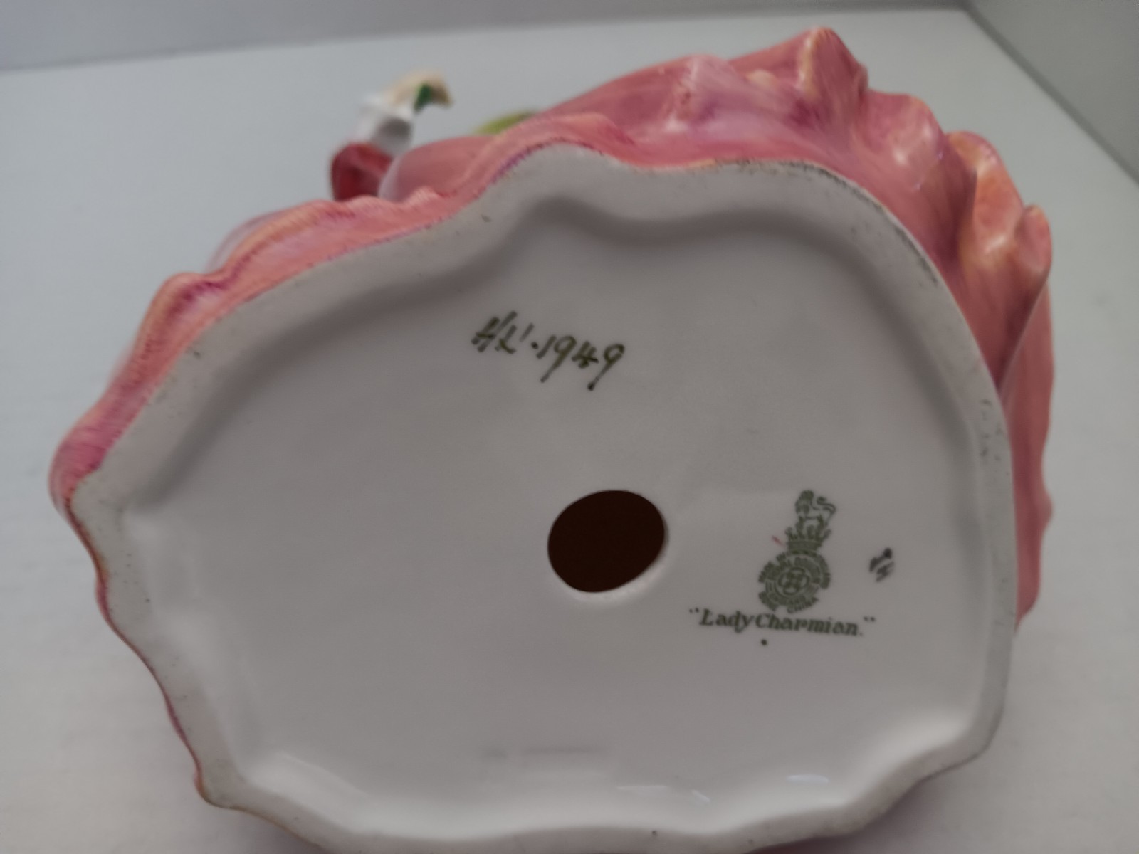 Royal Doulton HN 1949 Lady Charmian 1940-1975 Leslie Harradine Design Vtg *4R