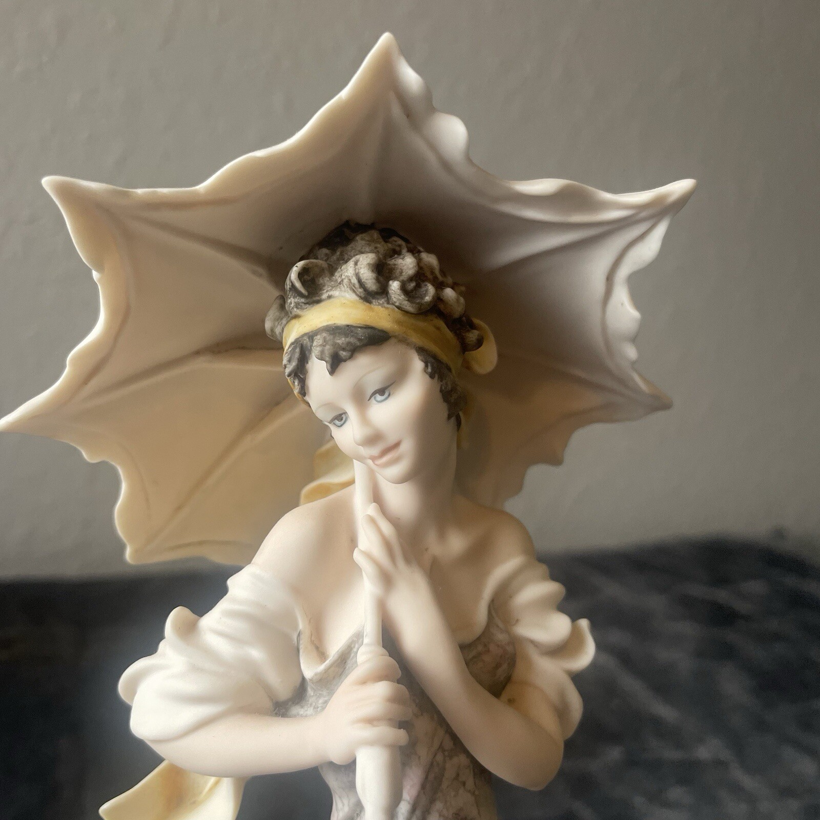 Giuseppe Armani Figurine Winds of Spring 1787C Statue Capodimonte Italy Florence