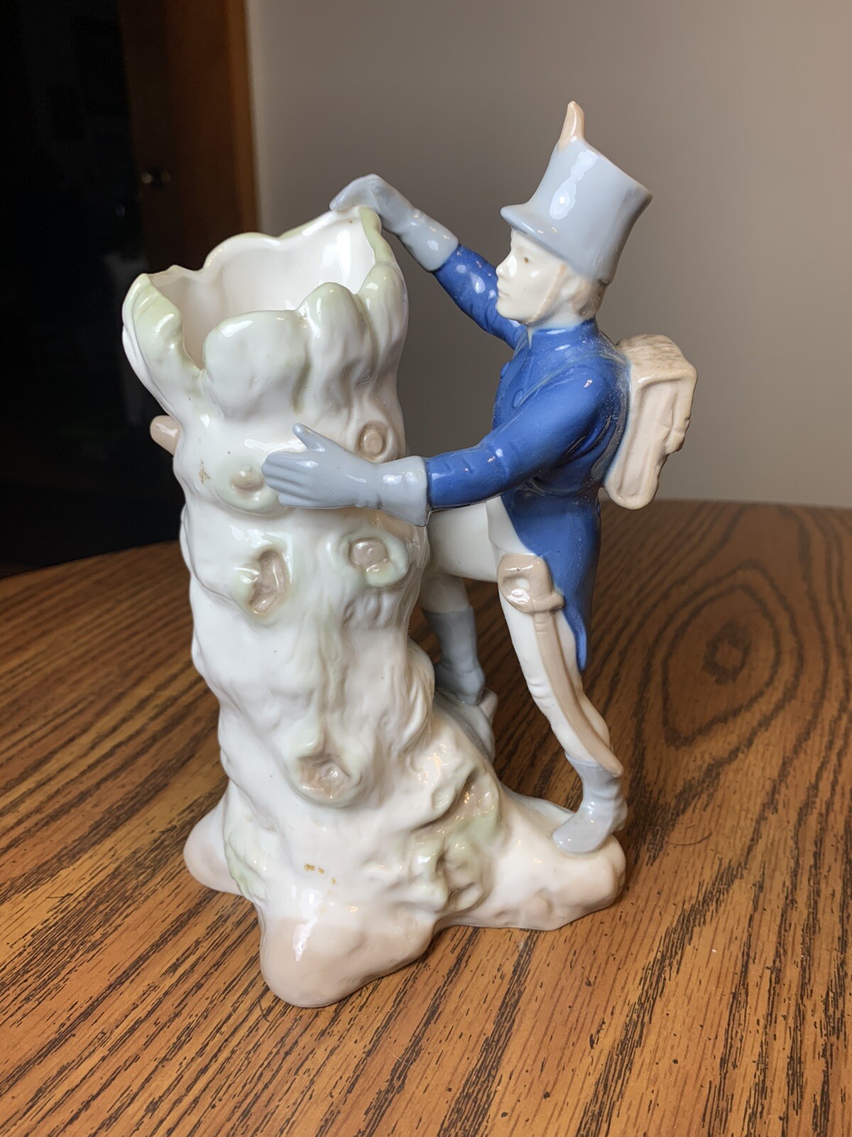 Vintage German Figurine Vase 1859 Cross Swords PM&M Thuringia Schneider & Cie 7”